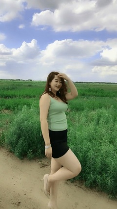 他的胴体场景原画质